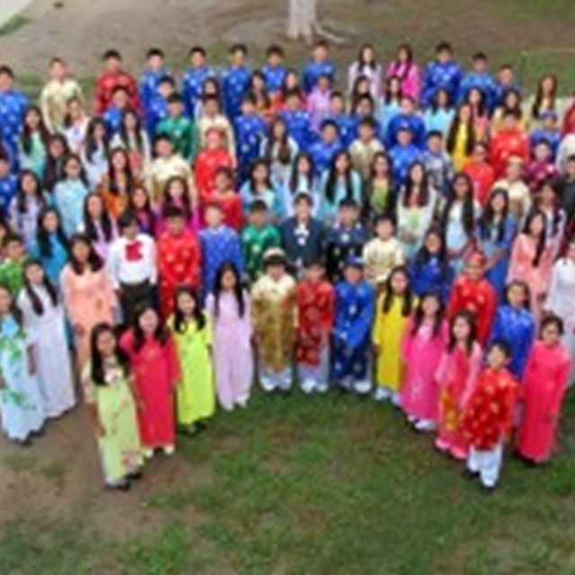 Orchestra wore their elegant ao dai for the group photo.